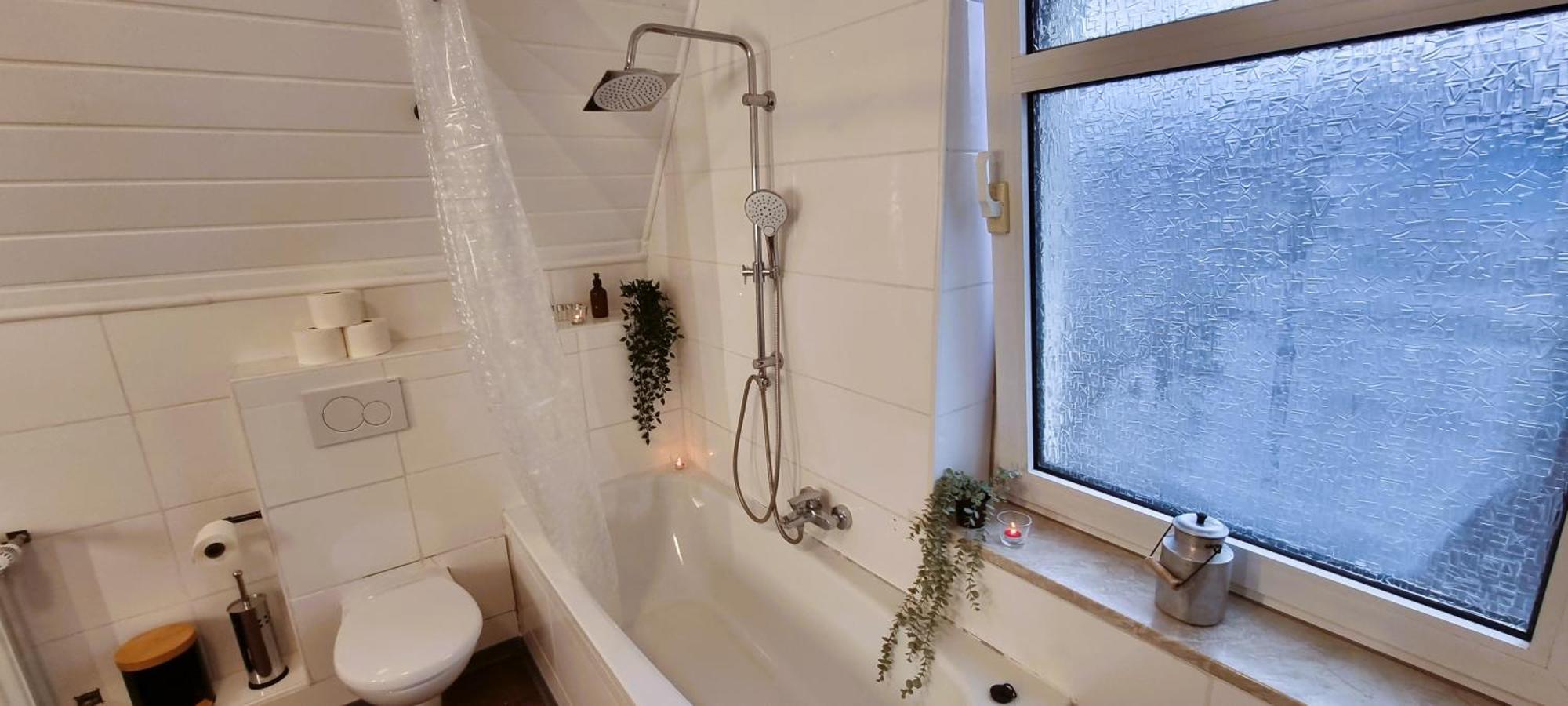 Nigella Apartment Direkt Am Hauptbahnhof Celle Fur 6 Personen Mit Kostenfreiem Parkplatz Voll Ausgestatteter Kuche Elite Standard Exterior photo