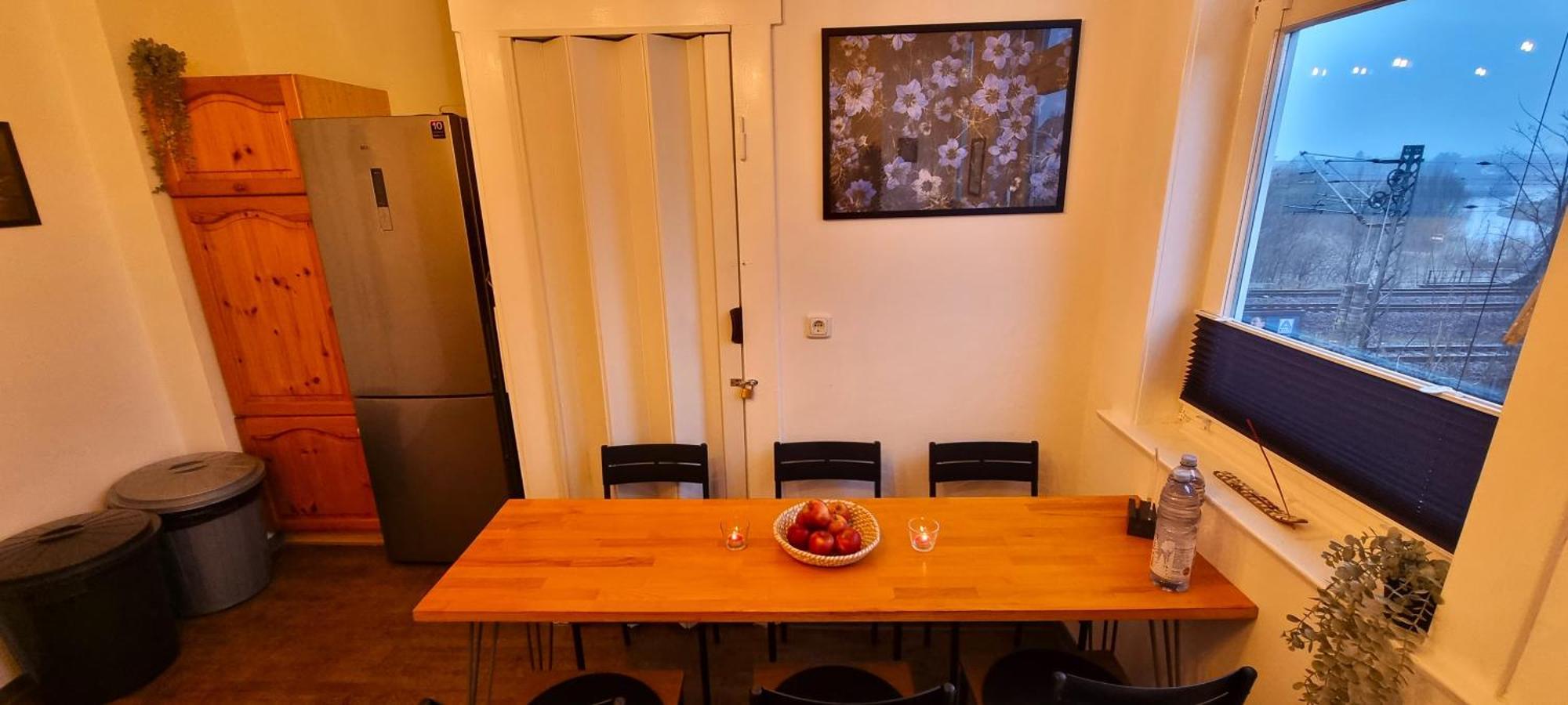Nigella Apartment Direkt Am Hauptbahnhof Celle Fur 6 Personen Mit Kostenfreiem Parkplatz Voll Ausgestatteter Kuche Elite Standard Exterior photo