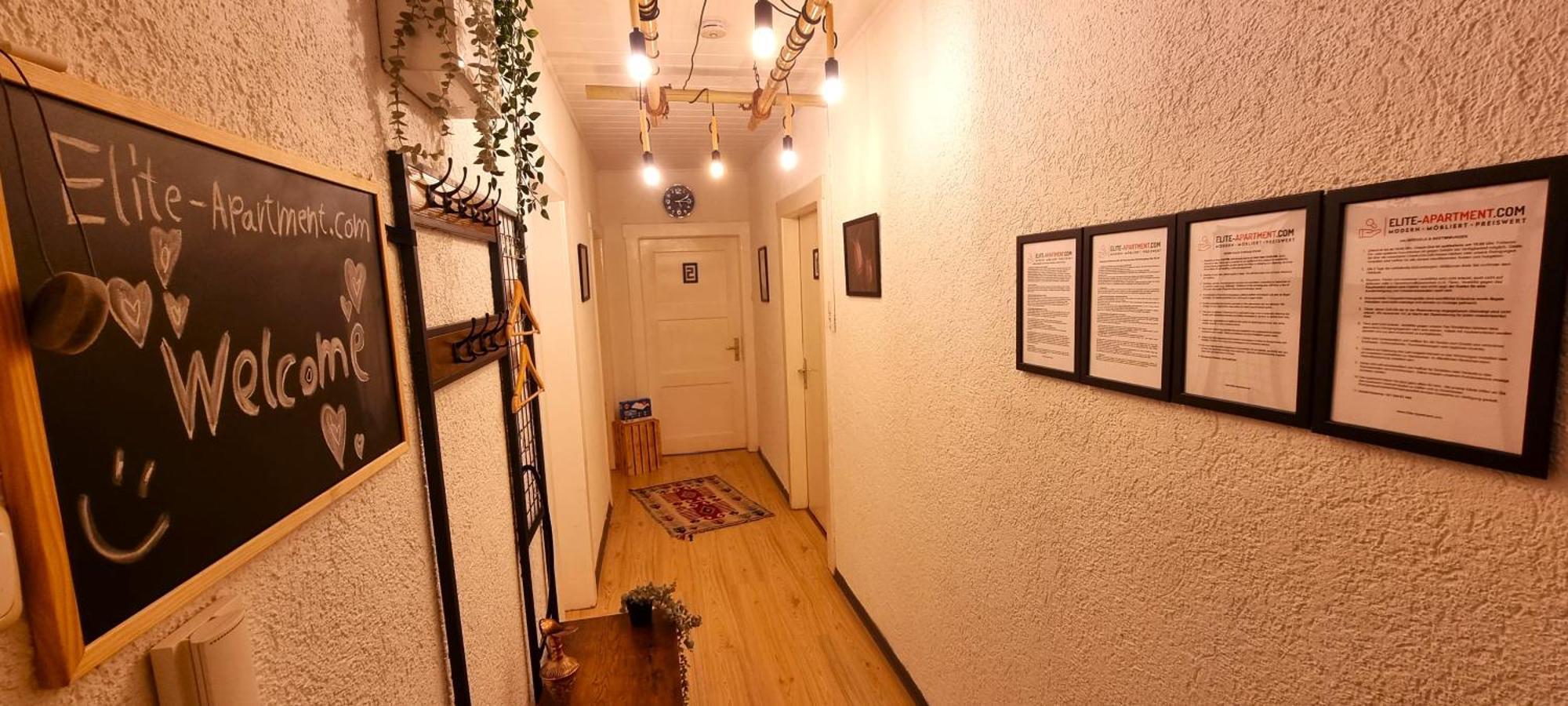 Nigella Apartment Direkt Am Hauptbahnhof Celle Fur 6 Personen Mit Kostenfreiem Parkplatz Voll Ausgestatteter Kuche Elite Standard Exterior photo